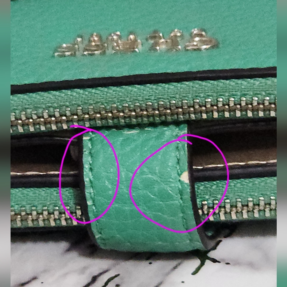 🌷GUESS Double Zip Organizer Wallet/ Wrislet in Mint Green🌷Imperfections - Picture 6 of 16
